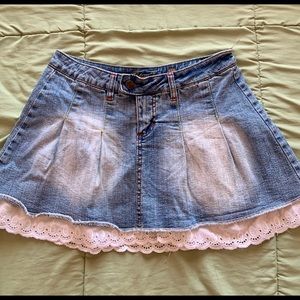 YOUNIQUE Denim, Lace Trim Skirt